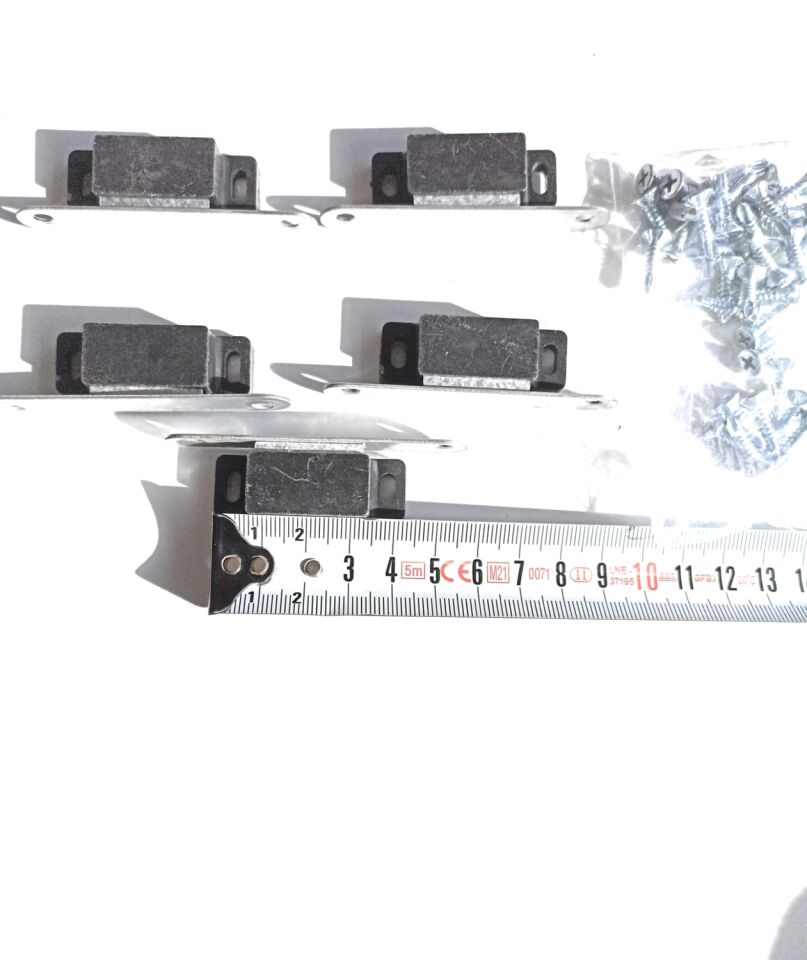 17 x 25 Cm Sineklik Mıknatısı Siyah 5 Adet