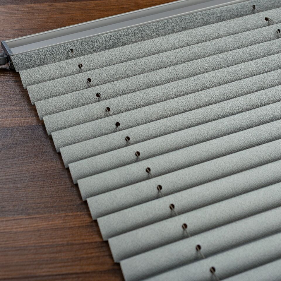 Koyu Gri Katlanabilir Plise Perde, Cam Balkon Perdeleri, Ofis Perdeleri, Pvc Pencere Perdeleri