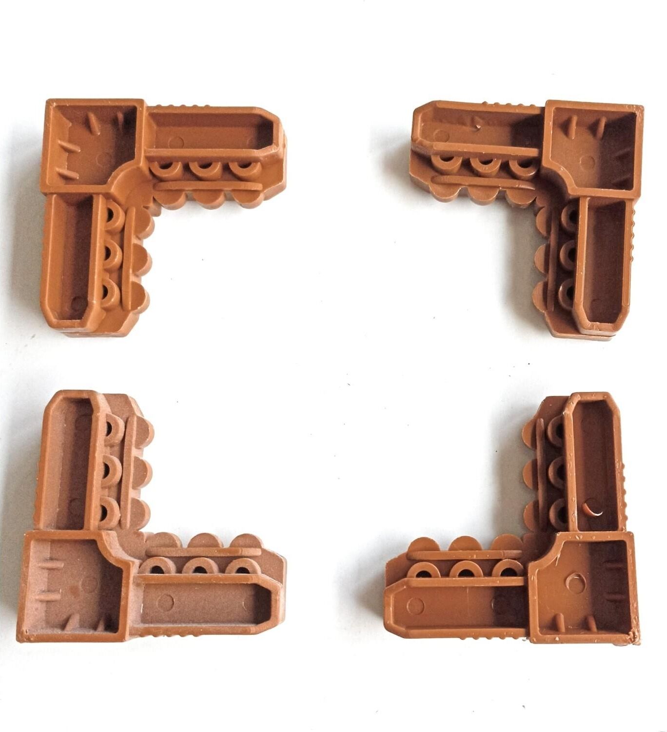 17X25 mm Sineklik Köşe Takozu 10 Adet Kahverengi Renkli