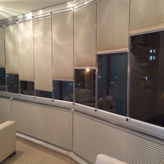 EYLÜL Home Krem Renk Katlanır Cam Balkon Perdesi-Ofis Perdesi-Ev Perdesi-Salon Perdesi-Plise Perde