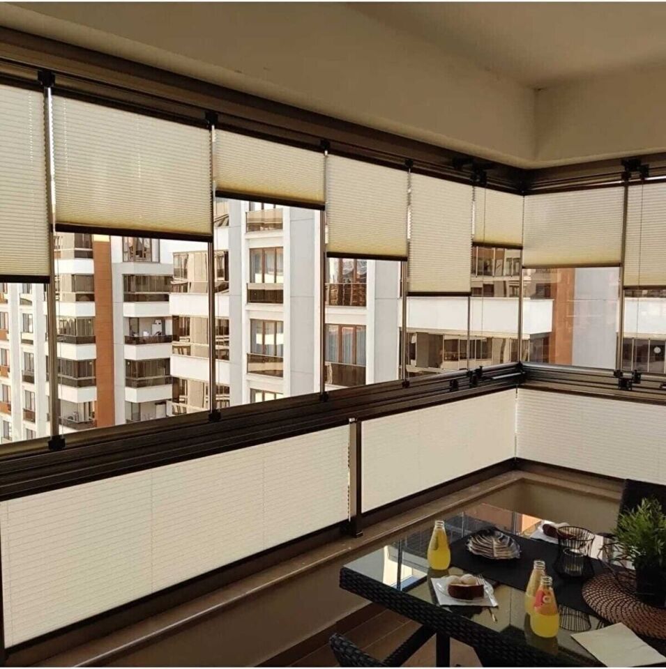 Krem Plise Katlanır Cam Balkon Perdesi - Ofis Perdesi - Ev Perdesi - Salon Perdesi - Plise Perde