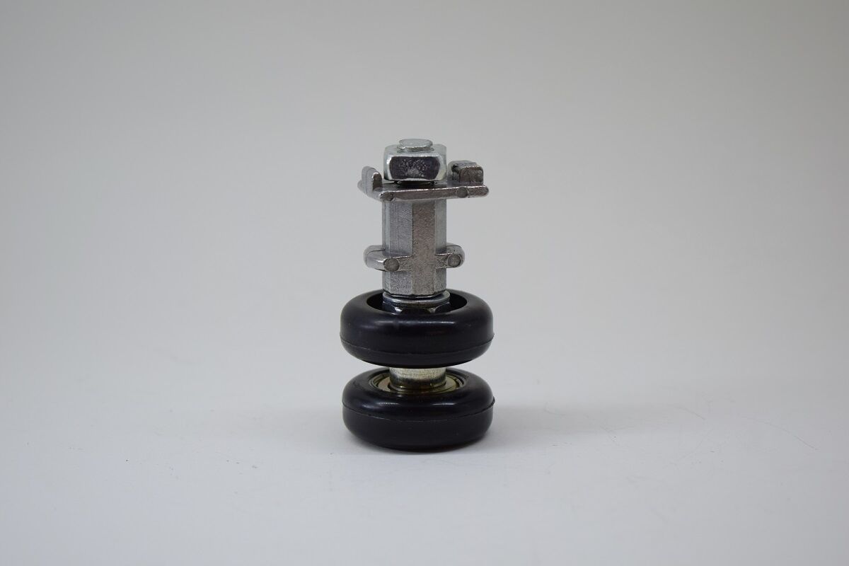 Cam Balkon Tekeri Kertikli